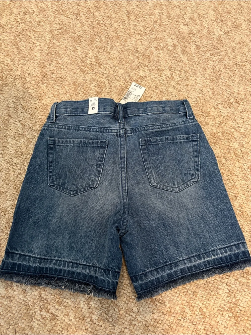The Children's Place Girls Dark Denim Blue Distressed Shorts Size 10 Nwt